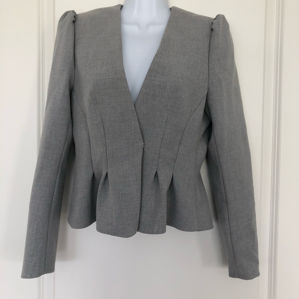 H&M Grey peplum blazer